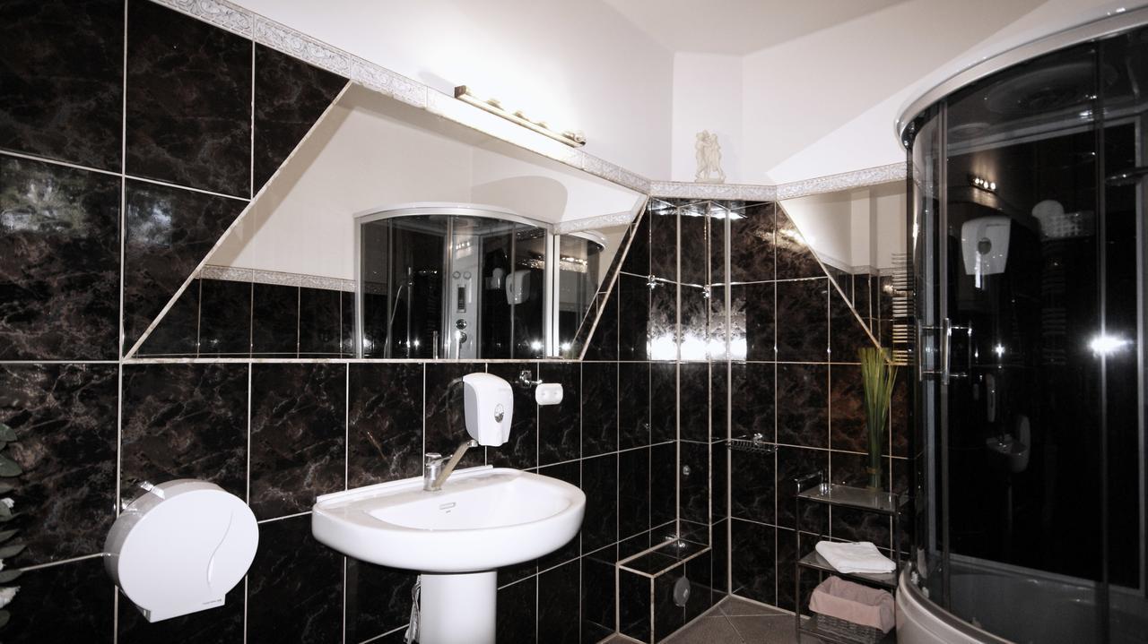 ביאליסטוק Villa Alris מראה חיצוני תמונה